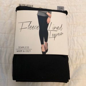 Basic black fleece lined leggings